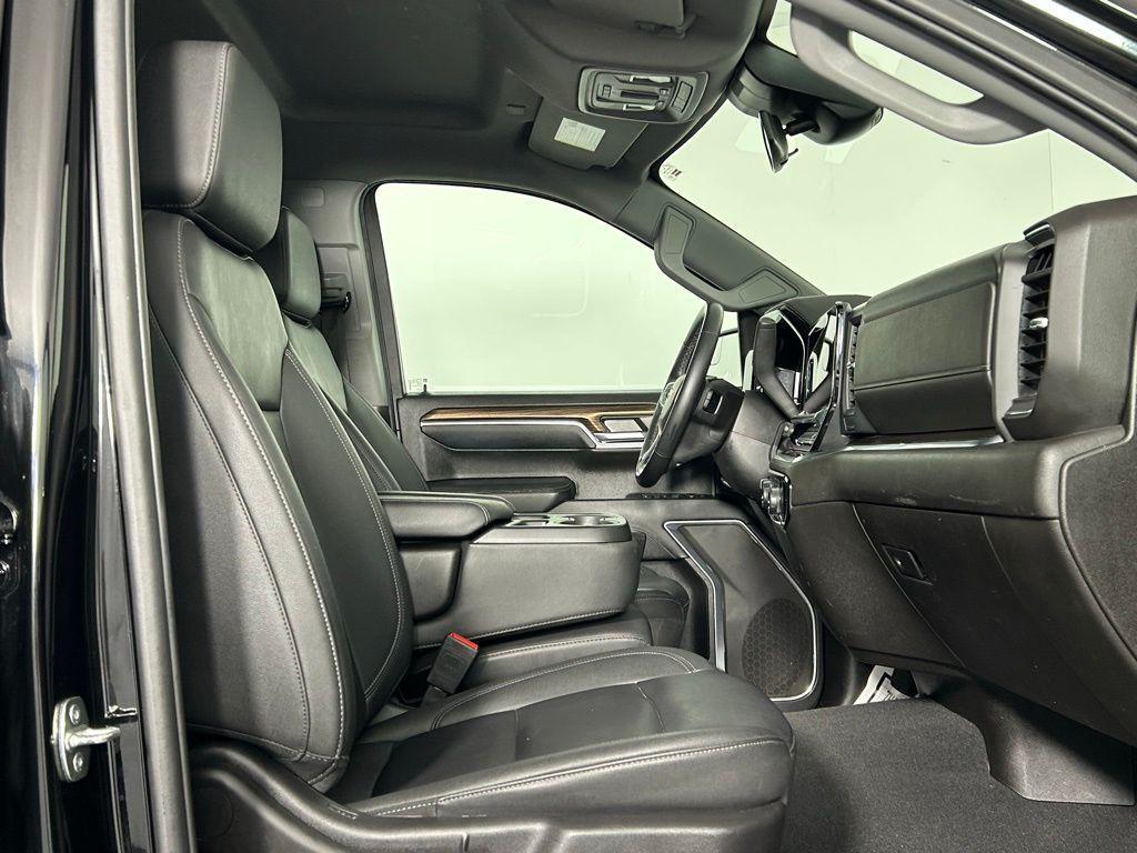 used 2024 Chevrolet Silverado 1500 car, priced at $36,999