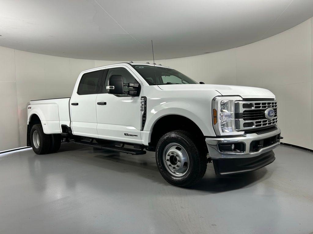 used 2025 Ford F-350 car, priced at $59,999