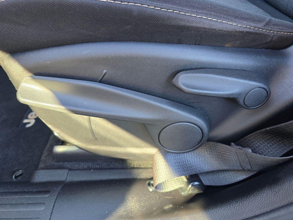 used 2016 Jeep Cherokee car, priced at $14,498