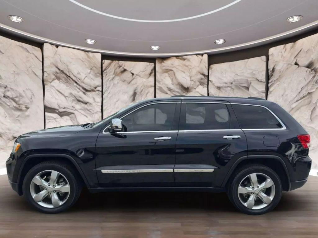 used 2011 Jeep Grand Cherokee car, priced at $12,900