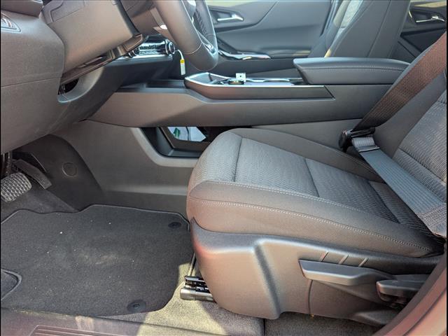 new 2026 Chevrolet Equinox car, priced at $29,808