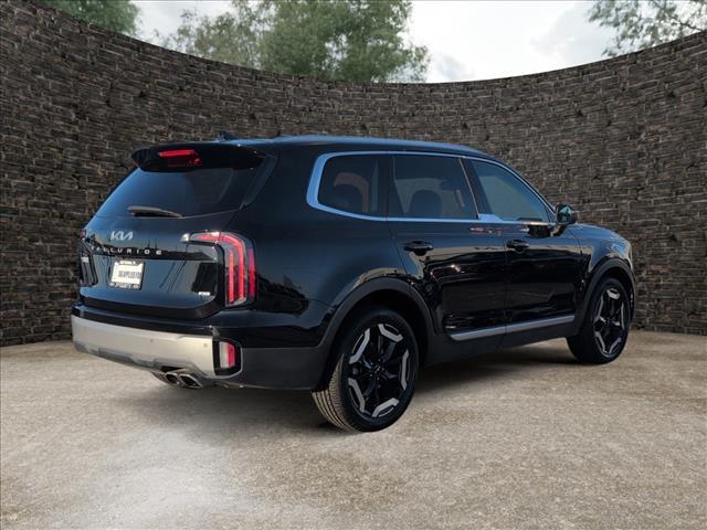 used 2023 Kia Telluride car, priced at $28,997