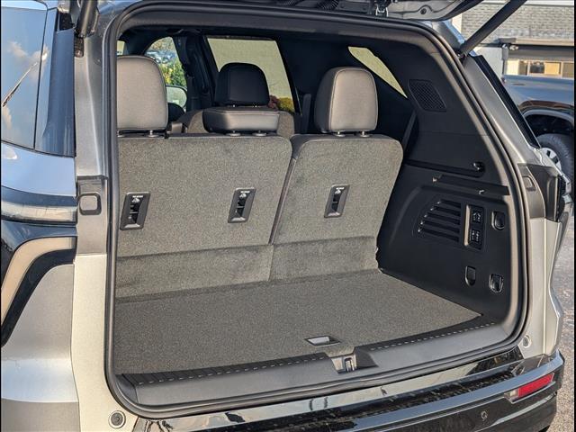 new 2026 Chevrolet Traverse car, priced at $58,595