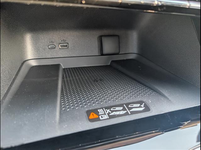 new 2026 Chevrolet Traverse car, priced at $58,595