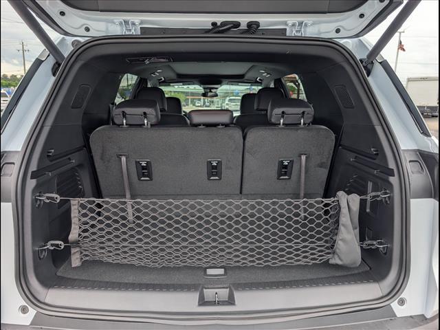 new 2026 Chevrolet Traverse car, priced at $51,240