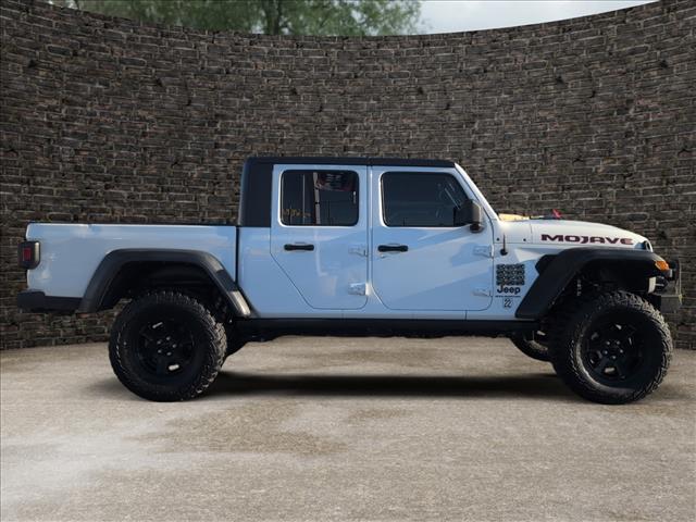 used 2023 Jeep Gladiator car, priced at $41,356
