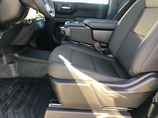 new 2025 Chevrolet Silverado 1500 car, priced at $38,180