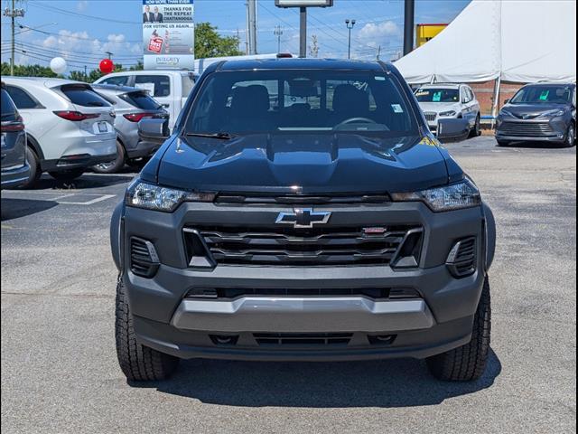 2025 Black Chevrolet Colorado