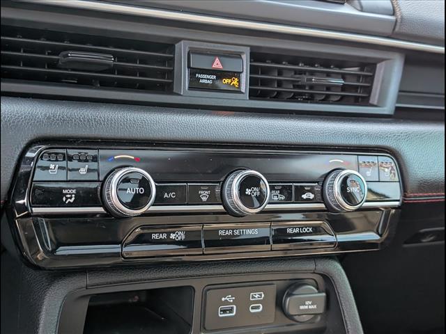 used 2025 Honda Pilot car, priced at $47,852