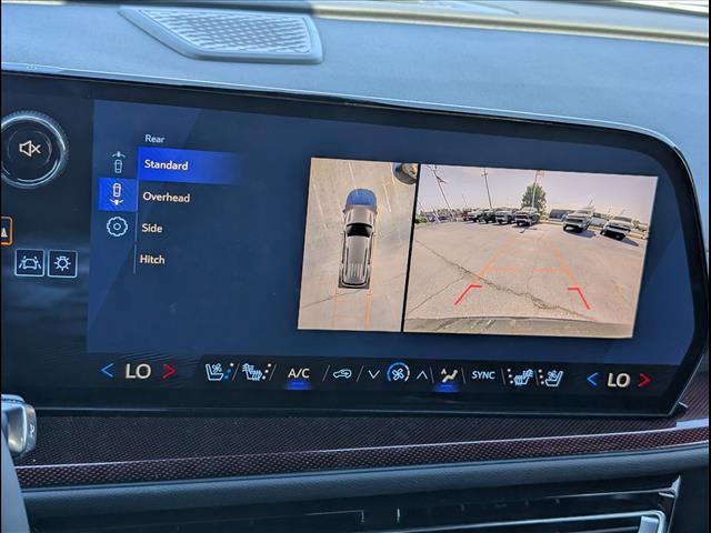 new 2026 Chevrolet Traverse car, priced at $57,170