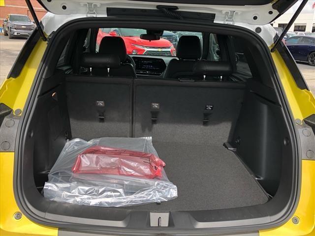 new 2025 Chevrolet TrailBlazer car, priced at $27,135