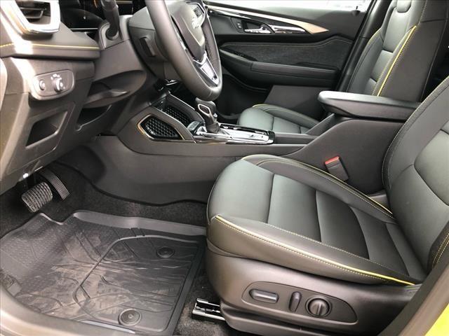 new 2025 Chevrolet TrailBlazer car, priced at $27,135