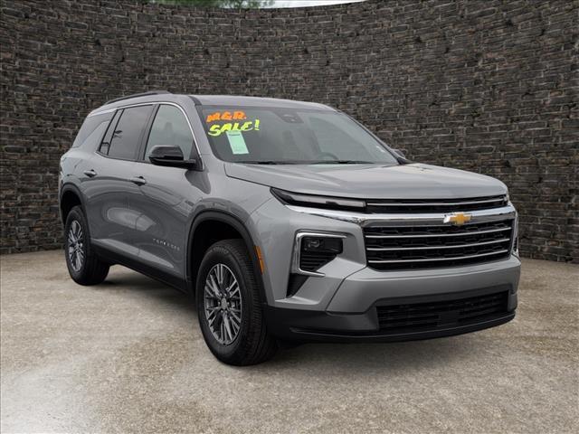new 2026 Chevrolet Traverse car, priced at $40,645
