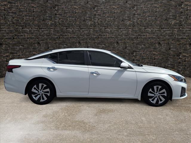 used 2023 Nissan Altima car, priced at $19,299