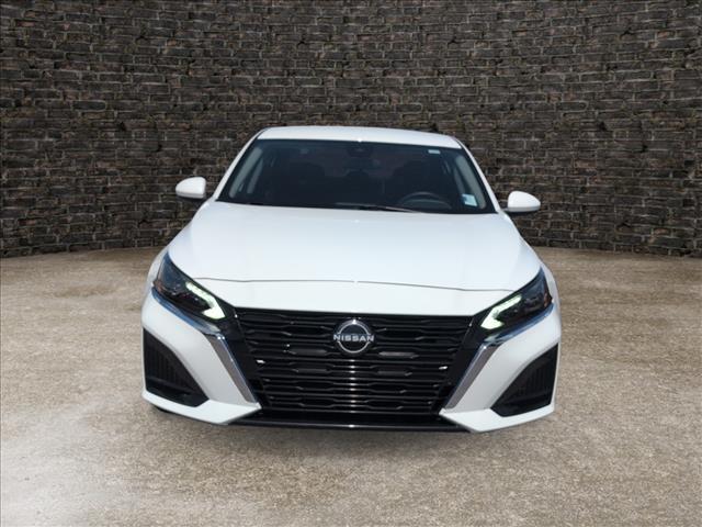 used 2023 Nissan Altima car, priced at $19,299
