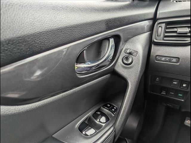 used 2018 Nissan Rogue car, priced at $9,331