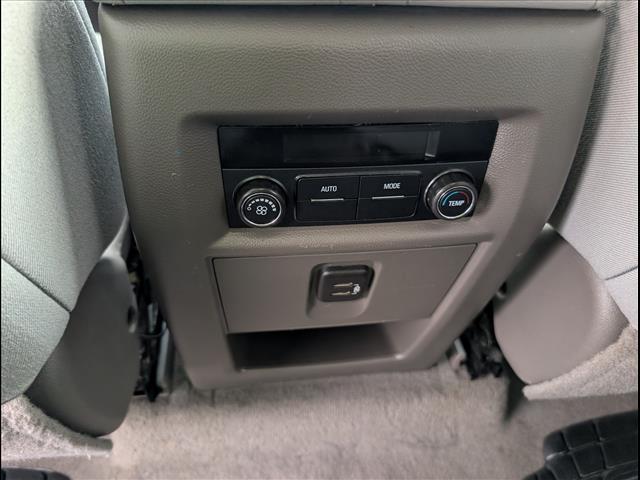 used 2021 Chevrolet Traverse car, priced at $16,900