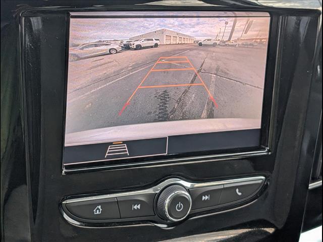 used 2021 Chevrolet Traverse car, priced at $16,900