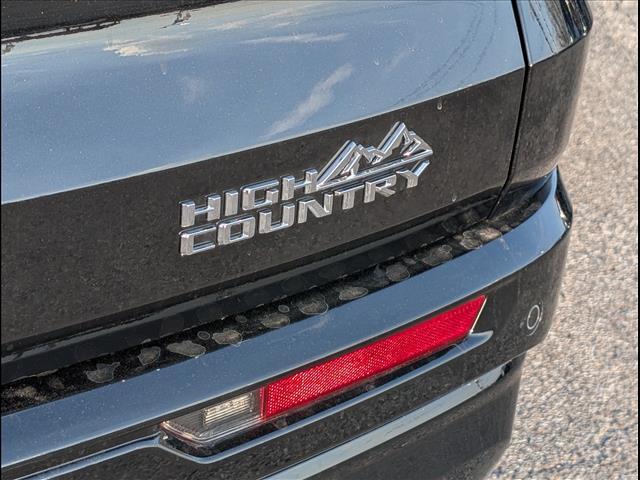 new 2026 Chevrolet Traverse car, priced at $58,595