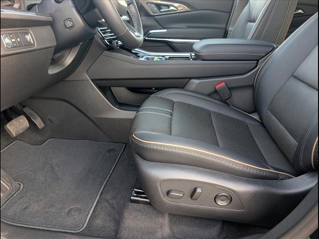 new 2026 Chevrolet Traverse car, priced at $58,595