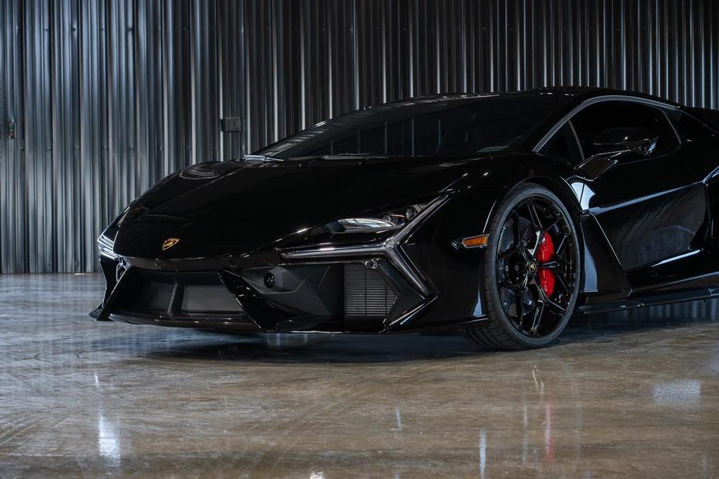 used 2025 Lamborghini Revuelto car, priced at $700,212