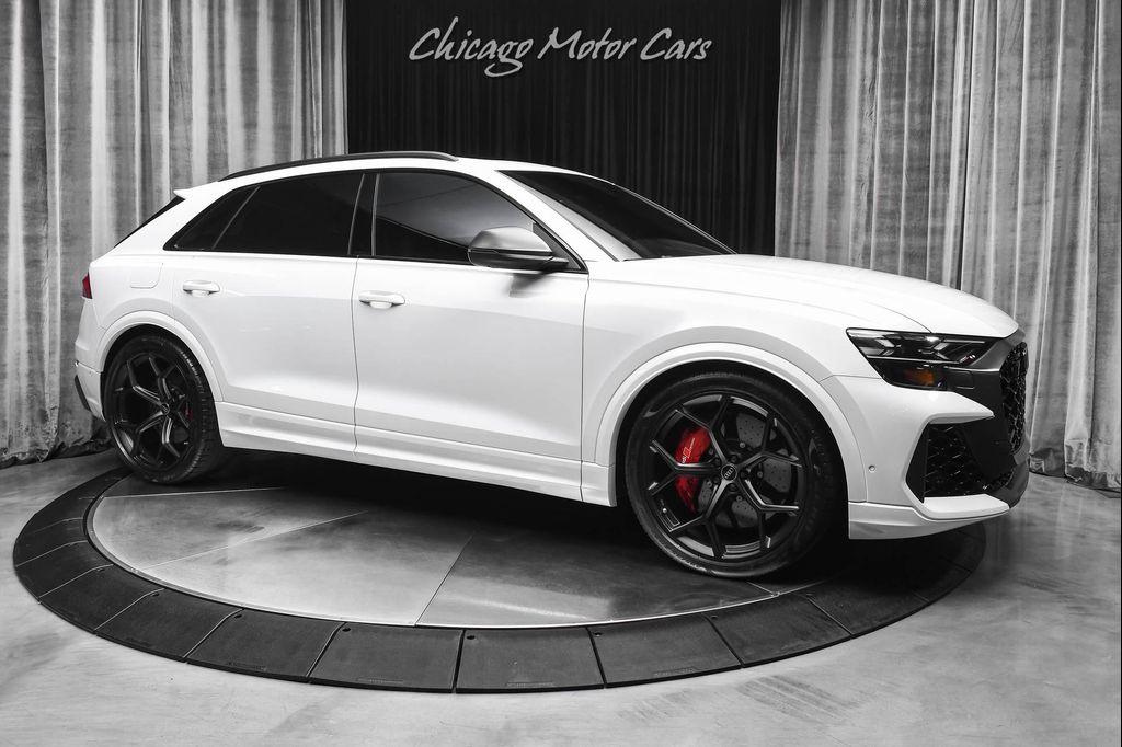used 2025 Audi RS Q8 car, priced at $139,800