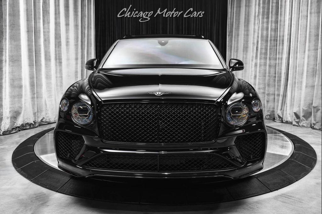 used 2023 Bentley Bentayga Hybrid car
