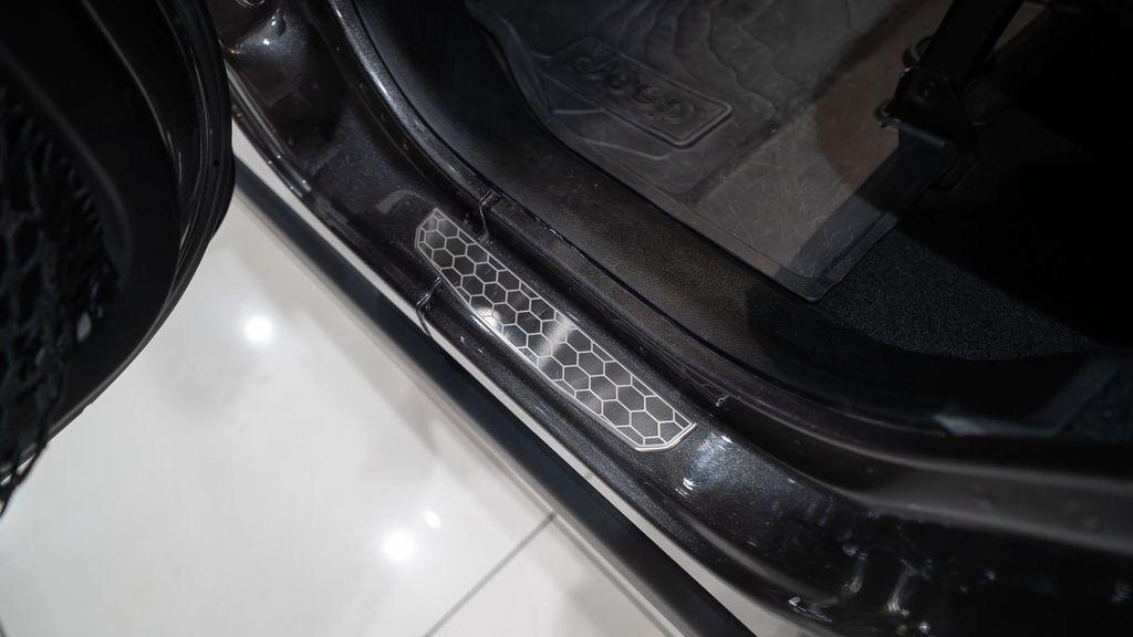 used 2019 Jeep Wrangler Unlimited car, priced at $32,800