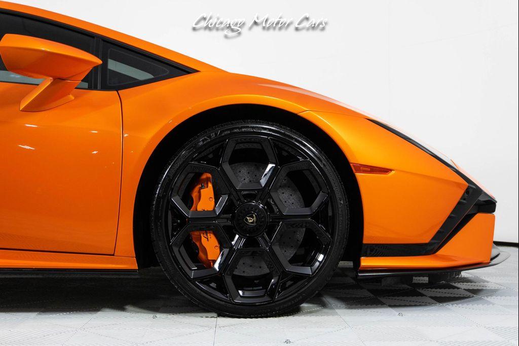 used 2023 Lamborghini Huracan Tecnica car