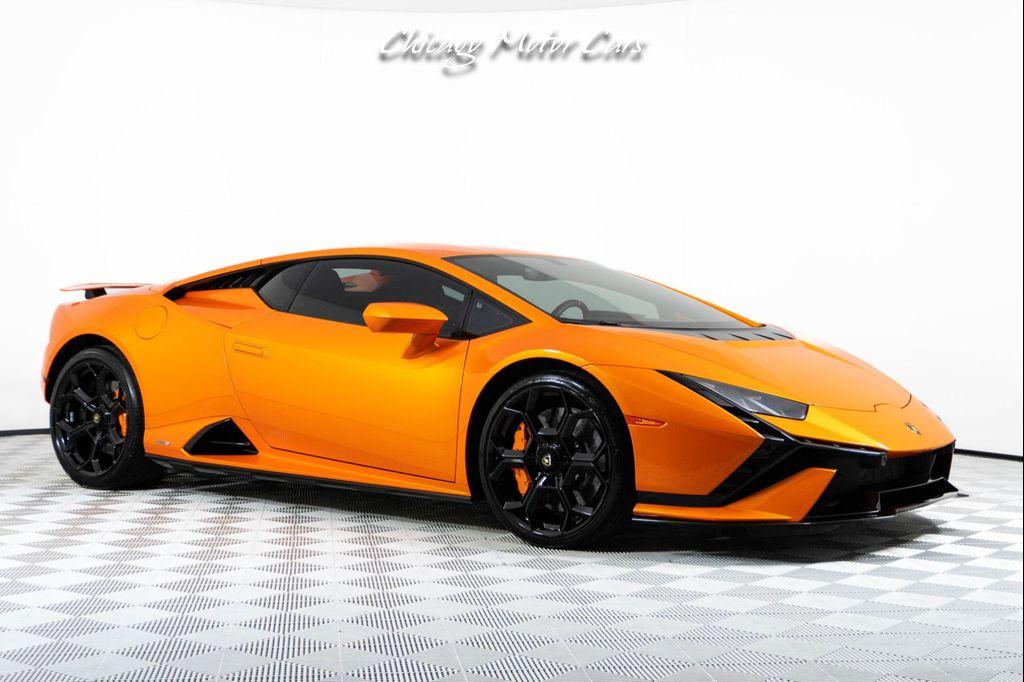 used 2023 Lamborghini Huracan Tecnica car