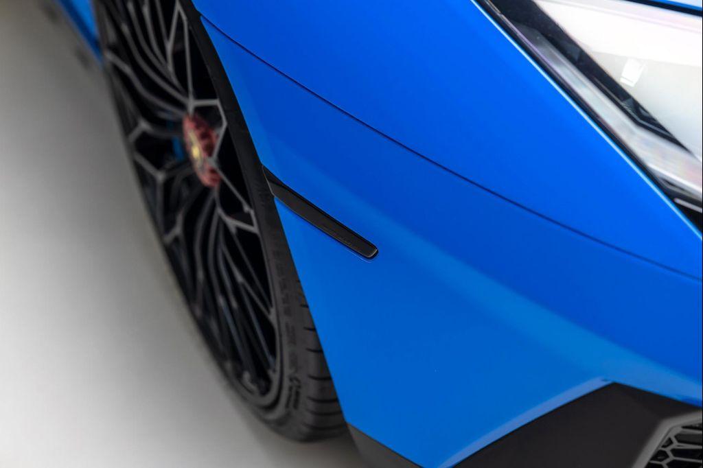used 2017 Lamborghini Aventador car