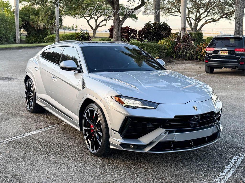 used 2024 Lamborghini Urus car, priced at $259,800