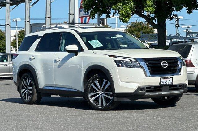 used 2023 Nissan Pathfinder car, priced at $35,995