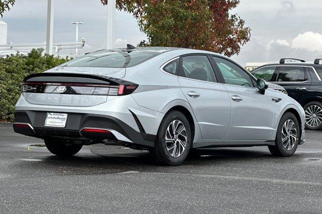 new 2026 Hyundai Sonata Hybrid car, priced at $29,745