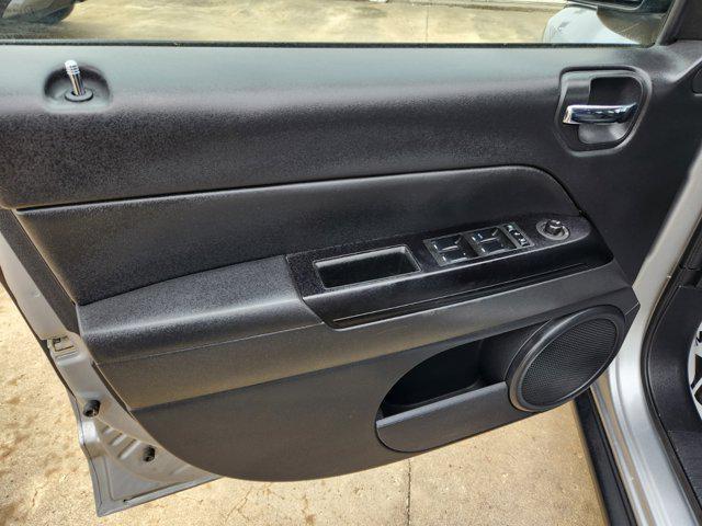 used 2016 Jeep Compass car, priced at $9,500