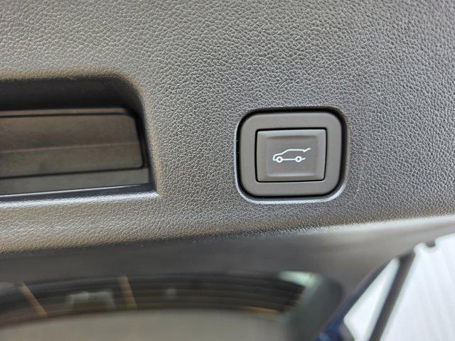 new 2026 Chevrolet Traverse car, priced at $46,445