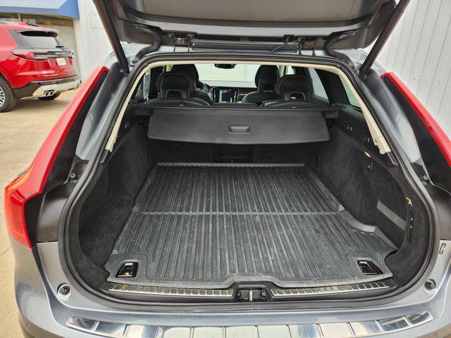 used 2018 Volvo V90 Cross Country car, priced at $19,900