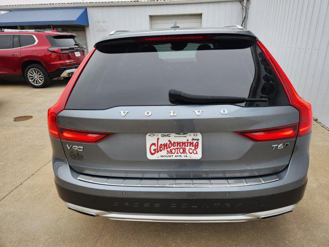used 2018 Volvo V90 Cross Country car, priced at $19,900