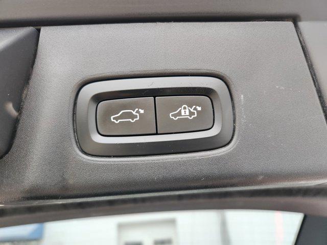 used 2018 Volvo V90 Cross Country car, priced at $19,900