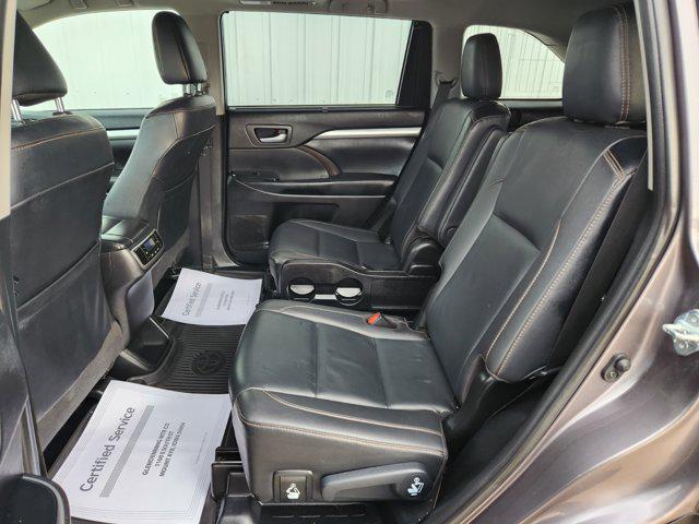 used 2019 Toyota Highlander car, priced at $19,900