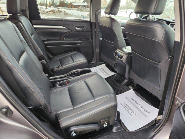 used 2019 Toyota Highlander car, priced at $19,900