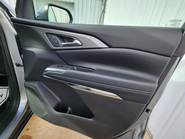 new 2026 Chevrolet Traverse car, priced at $47,445