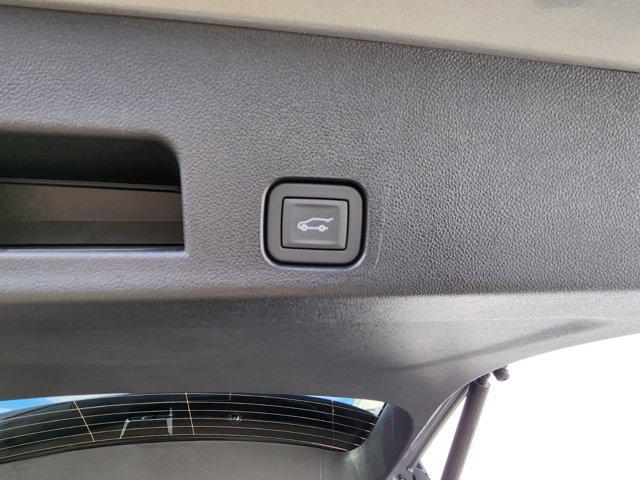 new 2026 Chevrolet Traverse car, priced at $47,445