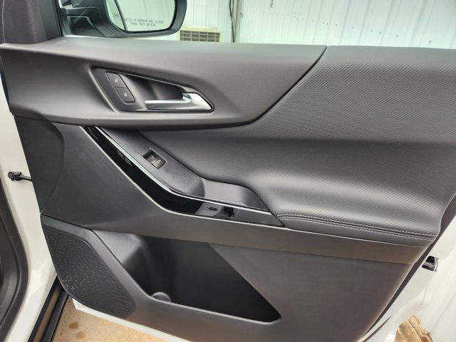 new 2026 Chevrolet Equinox car, priced at $36,410