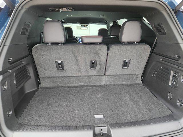 new 2026 Chevrolet Traverse car, priced at $59,435