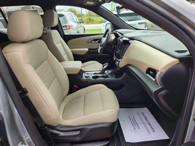 used 2023 Chevrolet Traverse car, priced at $31,900