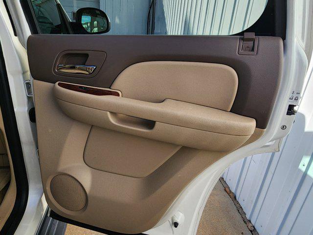 used 2009 GMC Yukon car, priced at $7,950