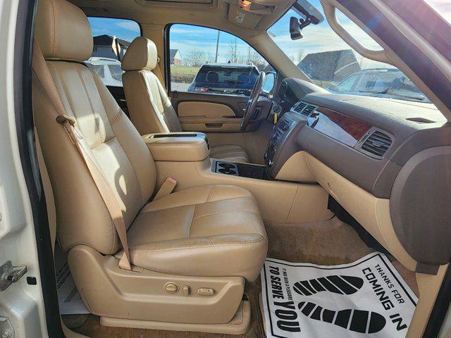 used 2009 GMC Yukon car, priced at $7,950