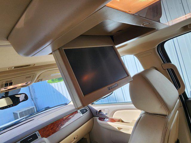 used 2009 GMC Yukon car, priced at $7,950