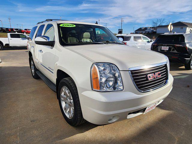 used 2009 GMC Yukon car, priced at $7,950